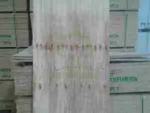 Tablón de madera de pino precio